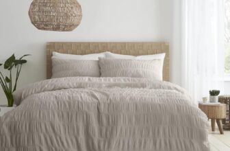 Catherine Lansfield Bedding Seersucker Double Duvet Cover Set with Pillowcases Natural