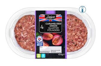 Deluxe 4 x Caramelised Red Onion / Vintage Chedder Quarter Pounder 454g
