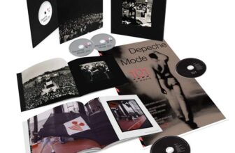 Depeche Mode: 101 – Deluxe Edition: Blu-ray/2 x DVD/2 x CD/Photo Book/Poster/Download Card in 10×10 Fabric Lidded Box – With Voucher