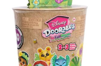 Disney Doorables In Full Bloom Mini Peek Series 15 – Mystery Floral Themed Mini Figures