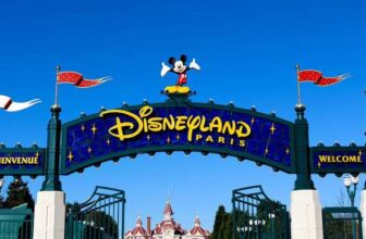 Disneyland Paris Stay & Tickets 2 Nights / 3 Day Park 25-27 July (School Hols) Disney Hotel Santa Fe 2A & 2C Free P&O Crossing