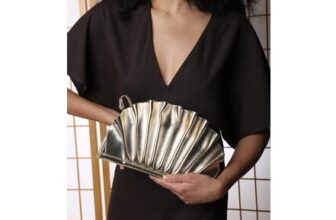 Gold Wheres That from Mist Metallic Shell Clutch Bag