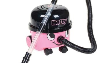 Hetty Toy Vacuum cleaner real function & accessories / Henry £16.99