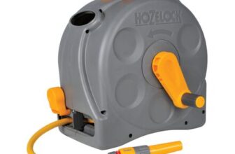 Hozelock 2-in-1 Compact Enclosed Hose Reel