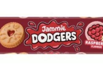 Jammie Dodgers Raspberry / Mango and Passion/fruit Strawberry Flavour 140g