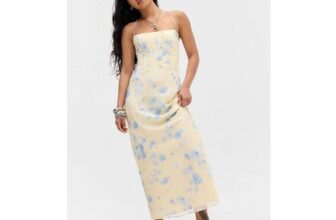 Kiss the Sky UO Exclusive Ingrid Corset Maxi Dress
