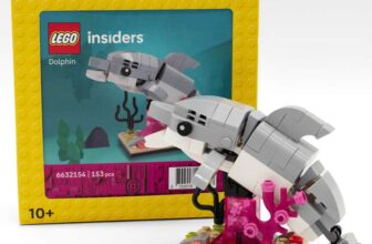 LEGO Mini Dolphin Stand (6632154) for 1500 LEGO Insiders Points with Any Purchase