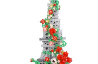 LULUFUN Building Blocks Set, Eiffel Tower with Rose Building Toy, Famous Architecture Model Blocks Kit,Collectible Model Sets to Build, Toy Gifts for Kids and Adults 2551 pcs