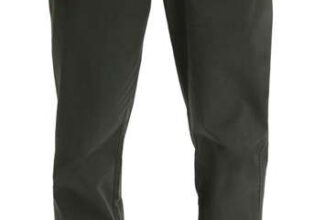 Levis Mens Authentic Straight Chinos – Black – Size 32W / 34L