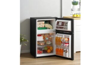 Living and Home 87L 2-Section Fridge Freezer Refrigerator