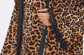 Long Sleeve Lace Trim Tie Waist Robe In Leopard Print – Size 6 or 8