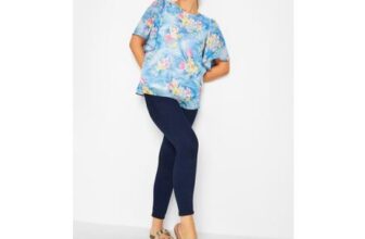 M&Co Blue Hawaiian Print Angel Sleeve Blouse