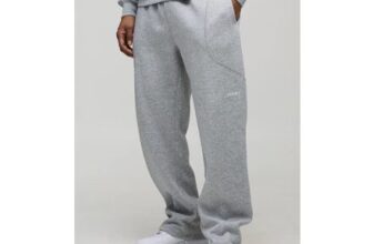 Man Baggy Fit Exposed Seam Embroidered Jogger