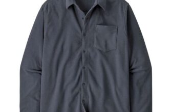 Mens Patagonia Micro D Fleece Shirt, Smolder Blue – Sizes S – XL – £45.53 w/Code for New Customers