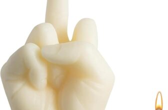 Middle Finger Candle, Chamomile Fragrance, Novelty Candle for Home Decor, Gift (Small)