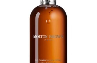 Molton Brown Re-Charge Black Pepper Bath and Shower Gel 300ml