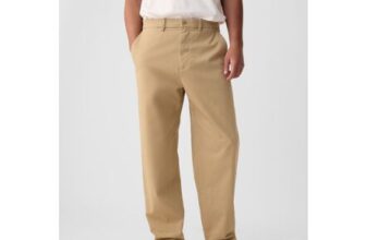 Natural Modern Chinos in Baggy Fit