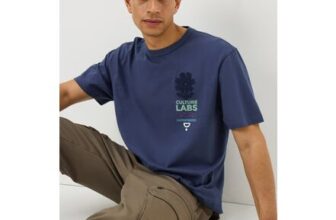 Navy Back Graphic T-Shirt