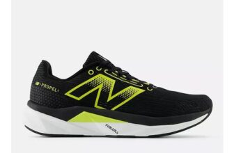 New Balance FuelCell Propel V5 Shoes