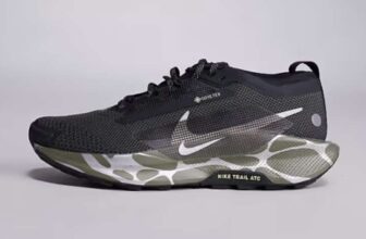 Nike Running ReactX Pegasus Trail 5 GORE-TEX Trainers in black and green – Sizes 3.5 to 6 w/code
