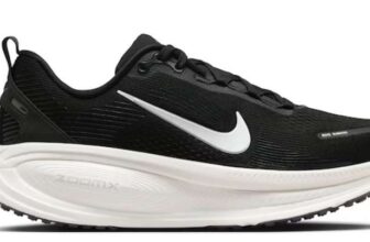 Nike Vomero 18 Mens Running Shoes, size 8 & 8.5