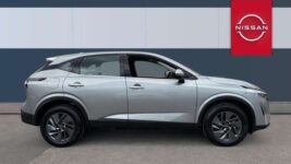 Nissan Qashqai 1.3 DiG-T MH Acenta Premium 5dr Petrol Hatchback – Used Pre Reg – 10miles – with 12m road tax – collection from Nissan Derby