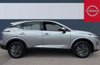 Nissan Qashqai 1.3 DiG-T MH Acenta Premium 5dr Petrol Hatchback – Used Pre Reg – 10miles – with 12m road tax – collection from Nissan Derby