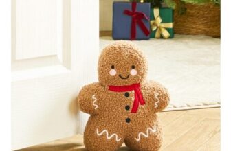 OHS Boucle Gingerbread Man Doorstop – Natural