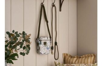 Orchard Birds Dog Walking Bag