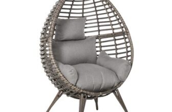 Outsunny Teardop PE Wicker Chair