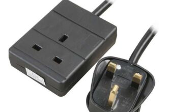 PRO ELEC PELB1799 1 Gang Extension Lead 0.5m, Black