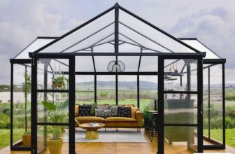 Palram Canopia Triomphe 12ft 5 x 15ft (3.8 x 4.5m) Garden Room Greenhouse