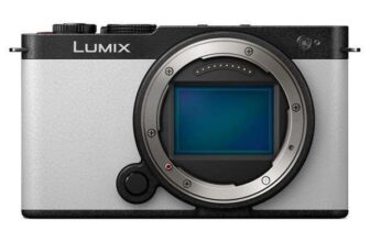 Panasonic Lumix S9 Mirrorless Camera Body ( White / Full Frame / L-Mount / 24.2MP / IBIS / 6K )