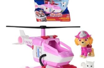Paw Patrol Skye Fire Rescue Chopper with Action Figure