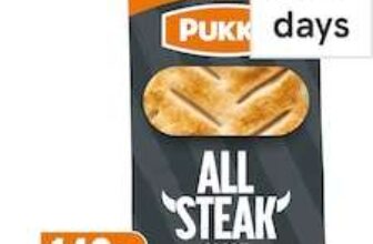 Pukka Slice Either All Steak, Chicken & Mushroom or Jerk Chicken 140g Clubcard Price