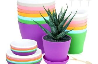 RETON 38-Piece Colorful Plastic Plant Pots Set with Tray