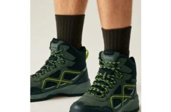 Regatta Dark Green Vendeavour Boots