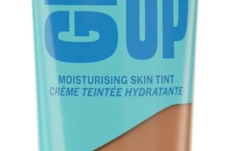Rimmel Kind & Free, Glow It Up Moisturising Skin Tint, 201 – Classic Beige, Healthy Glow, Blurs Imperfections, Includes Vitamin E, Aloe Vera, Pro-Vitamin B5, SPF 20, 30ml