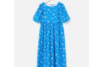 Save £54 on Blue & White Floral Puff Sleeve Midi Dress at Oliver Bonas