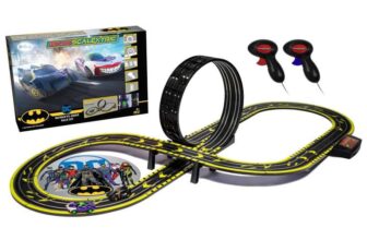 Scalextric Micro Car Race Track Sets for Kids Age 4 – Batman vs Joker Themed Construction Set, Battery Powered Racing