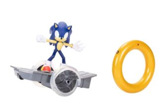 Sonic The Hedgehog Speed RC Vehicle, Includes 6 / 15cm Articulated Sonic Figure, RC Skateboard and Golden Ring Controller