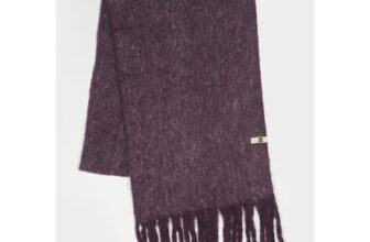 Sweaty Beaty Soft Cloud Tassel Scarf with Wool