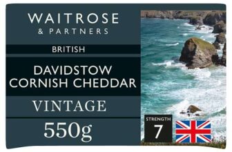 Waitrose Davidstow Cornish Mature / Extra Mature / Vintage Cheddar Cheese 550g (Equivalent to £7.84 per kg)