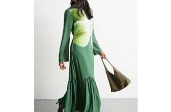 Warehouse Dark Green Chiffon Placement Print Midaxi Dress