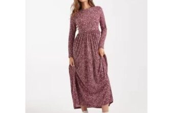 Wednesdays Girl Long Sleeve Smudge Spot Midaxi in Burgundy Size 6