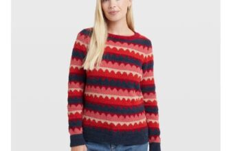 Weird Fish Womens Tyla Cosy Knit Scalloped Jumper