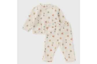 Winnie the Pooh Baby Cream Heart Sweatshirt & Jogging Bottom Set