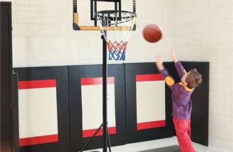 Yaheetech 2.16-2.46M Portable Basketball Hoop Brown