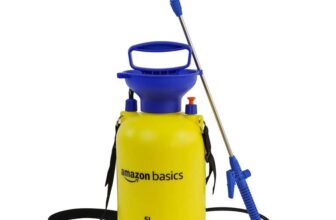 Amazon Basics Pressure Sprayer with Lockable Trigger Mechanism – 5 litres / 2L for £6.23