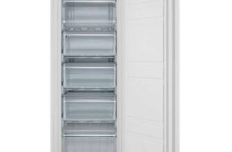 COMFEE RCU160WH2UK(E) 160 Litre Freestanding Tall Freezer, Upright Freezer, Adjustable Thermostat, Reversible Door, 4 Star Freezing, White